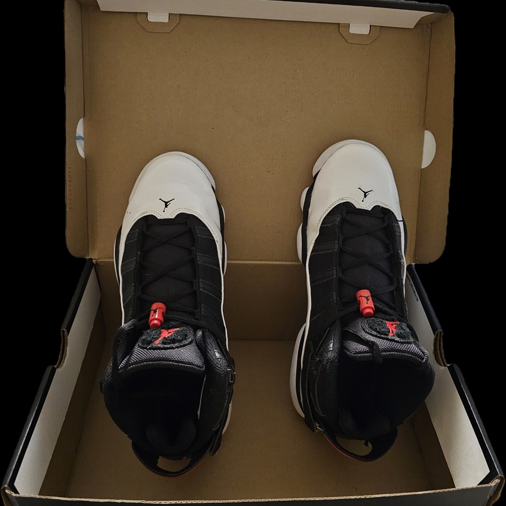 Jordans Men's Black  White 9.5 Used